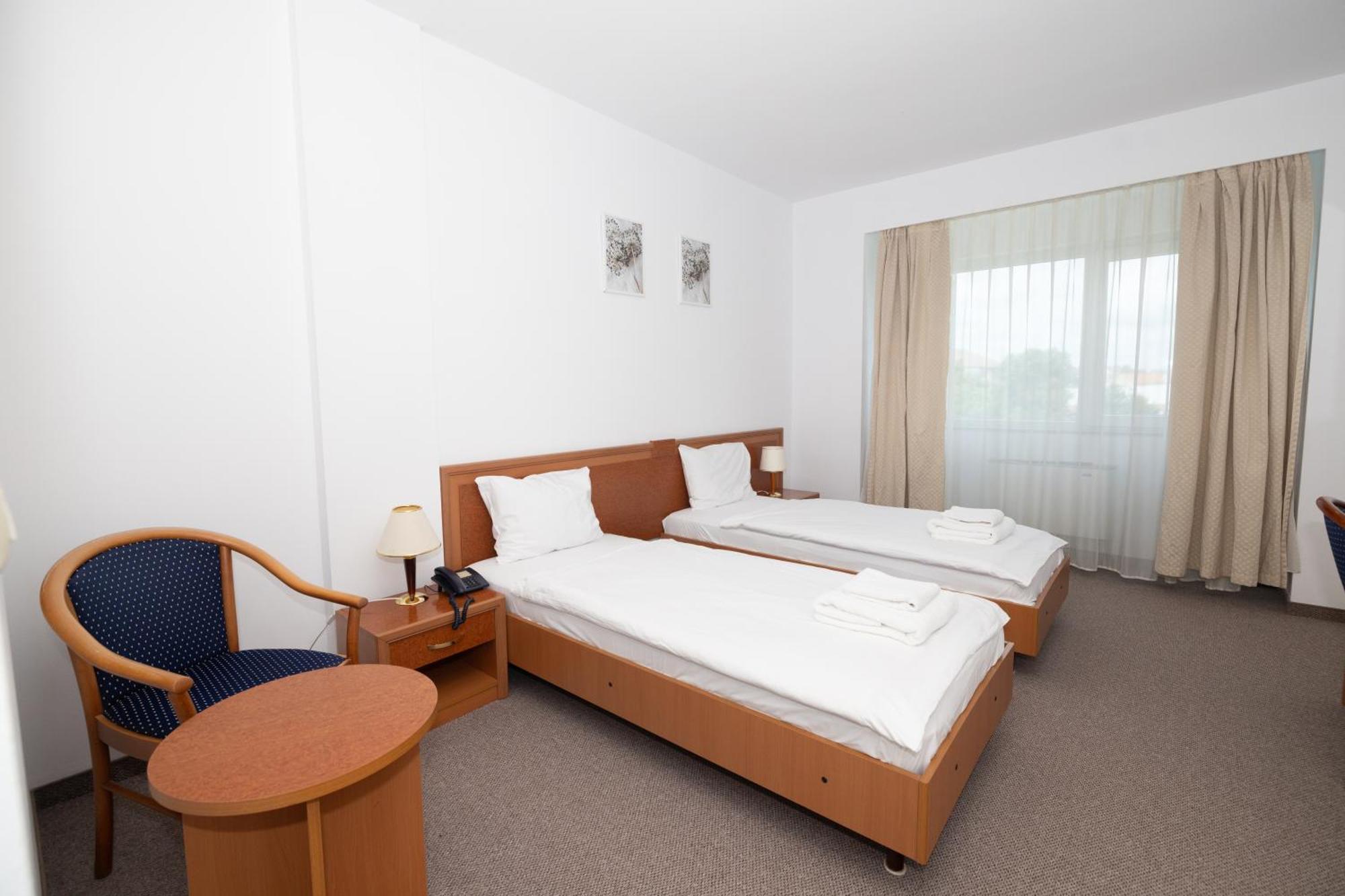 Hotel Excelsior 3*