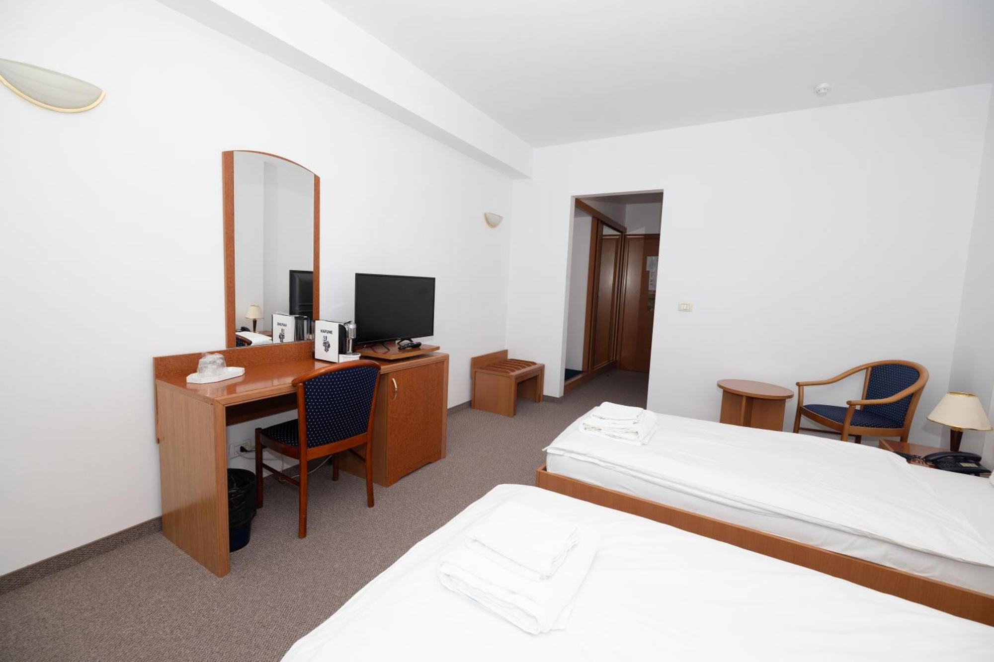 Hotel Excelsior 3*