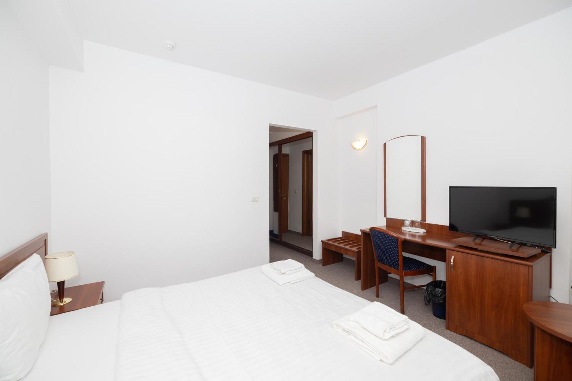 Hotel Excelsior